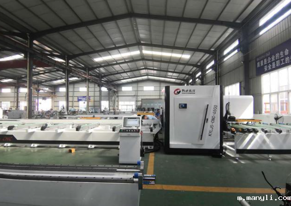 断桥铝门窗生产设备