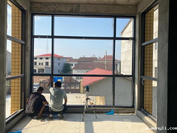 <b>窗猫今日分享：铝合金门窗安装注意事项</b>