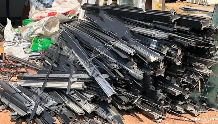 <b>在杭州铝合金门窗回收多少钱一平方</b>